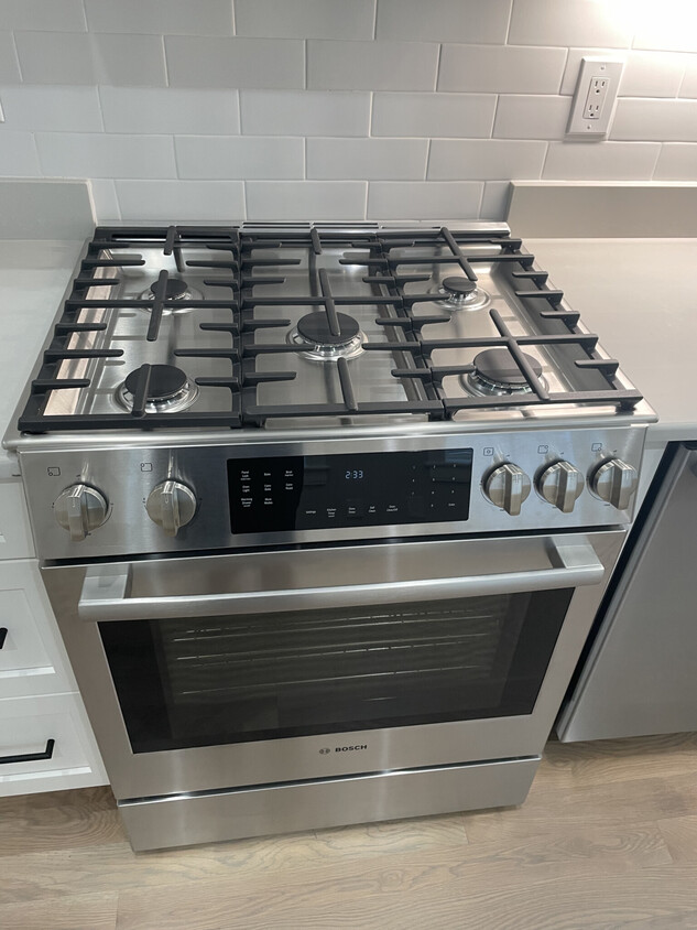 Foto principal - 47 Englewood Ave