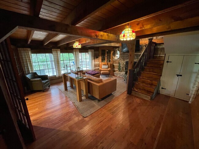 Foto del edificio - MOVE IN READY