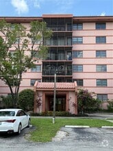 Building Photo - 20850 San Simeon Way