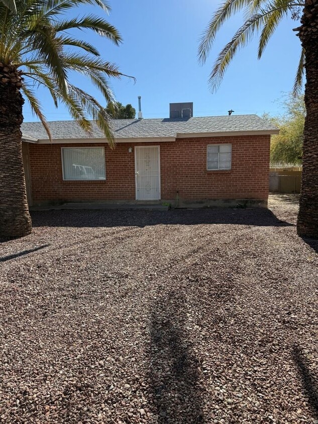 Photo - 4608 E Juarez St