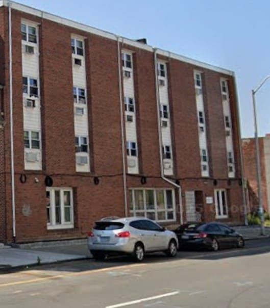 Building Photo - 625 Fairfield Ave
