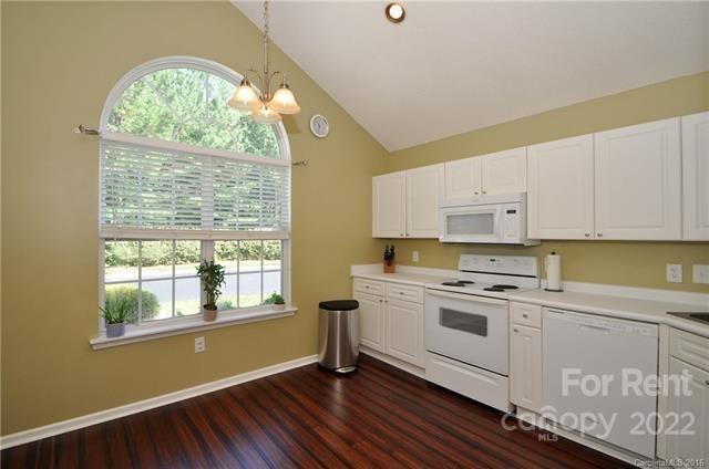 Building Photo - 8949 Bryant Field Cir