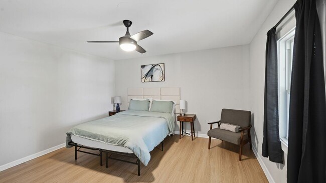 Foto del edificio - 1208 Drew St
