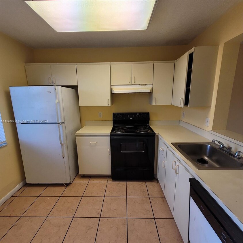 Primary Photo - 2 bedroom in Miramar FL 33025