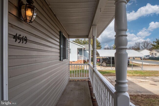 Building Photo - 4519 Mary Lee Ave