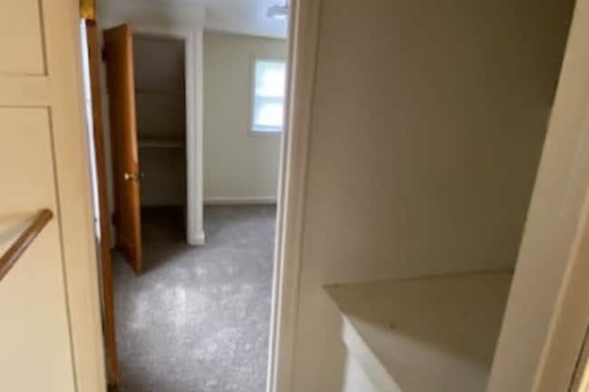 Building Photo - 3220 N 26th St