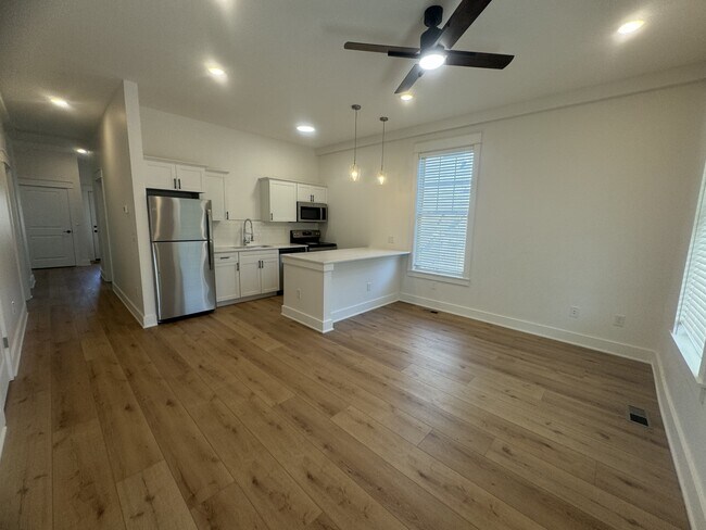 Foto del edificio - 212 S Grant St
