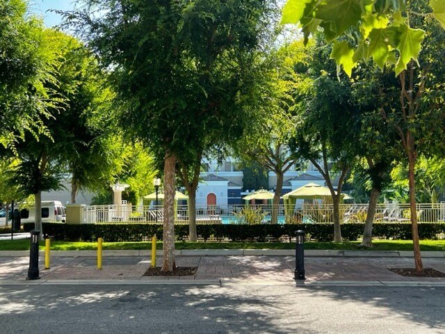 Foto del edificio - 3415 S Main St
