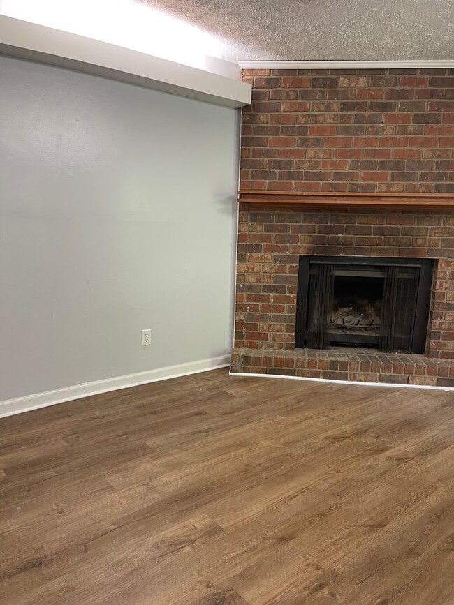 Foto del edificio - 2BR/1BA Duplex in Oconee County! Move in r...