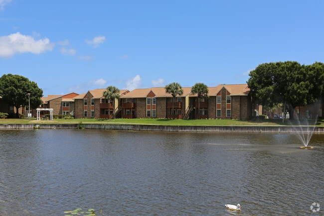 Building Photo - The Abbey At Northlake