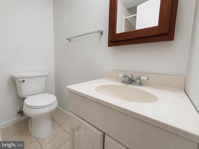 Foto del edificio - 14761 Ealing Ct