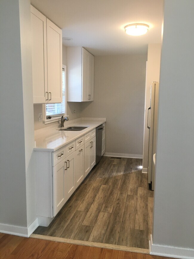 Foto del edificio - 1413 Hoffman Ave