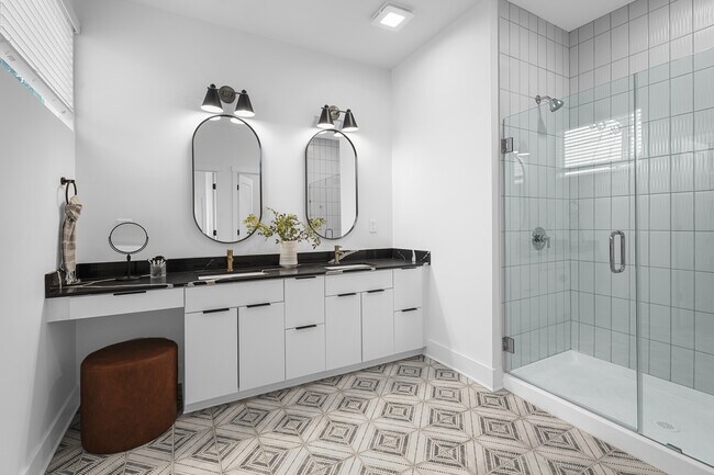 Building Photo - The Collection at Charles Townhomes for Rent in NoDa