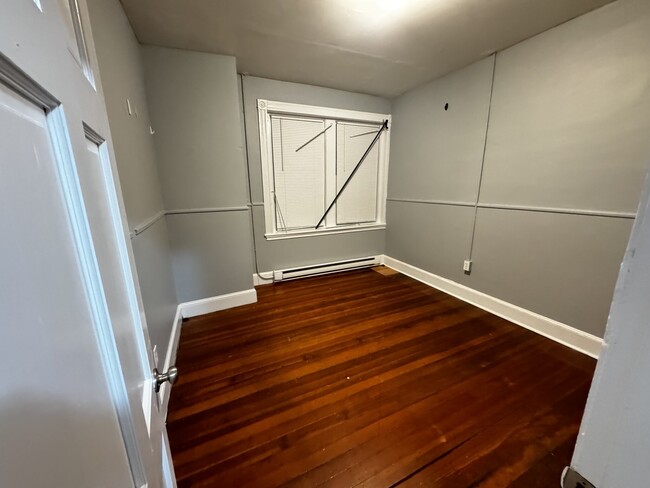 Building Photo - 882 Huntington Ave