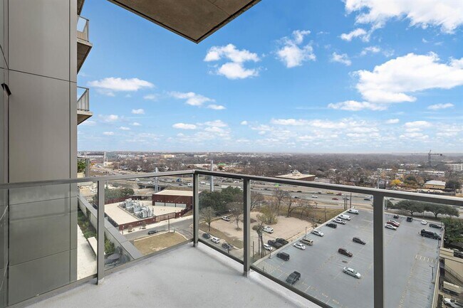 Foto del edificio - 44 East Ave