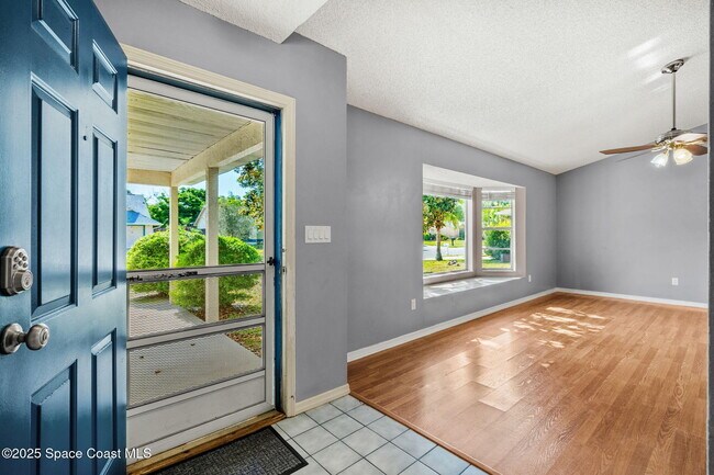 Building Photo - 3390 Floral Palm Blvd