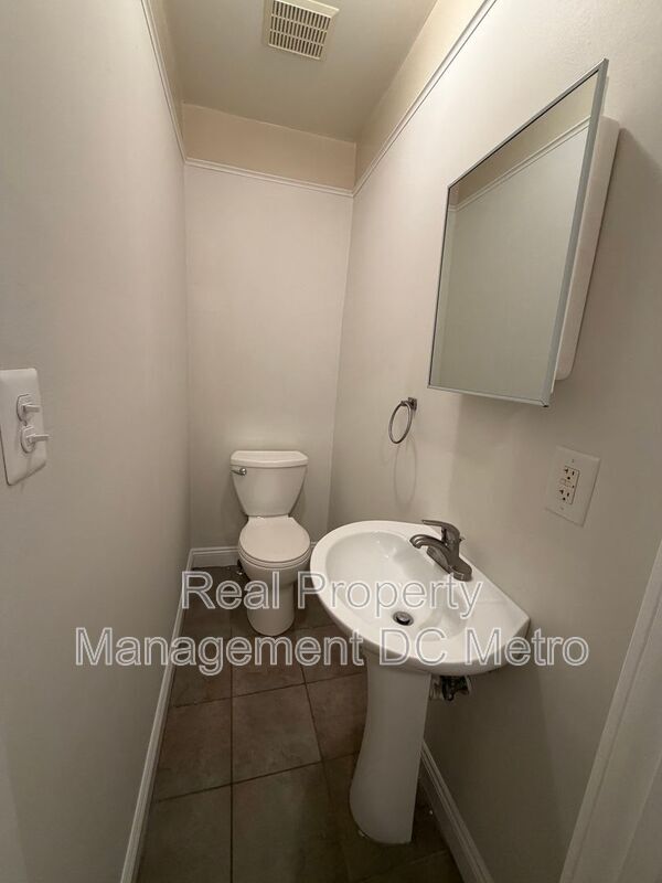 Photo - 1219 Pleasant St SE House