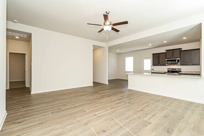 Building Photo - 5277 Cedar Hammock Ct