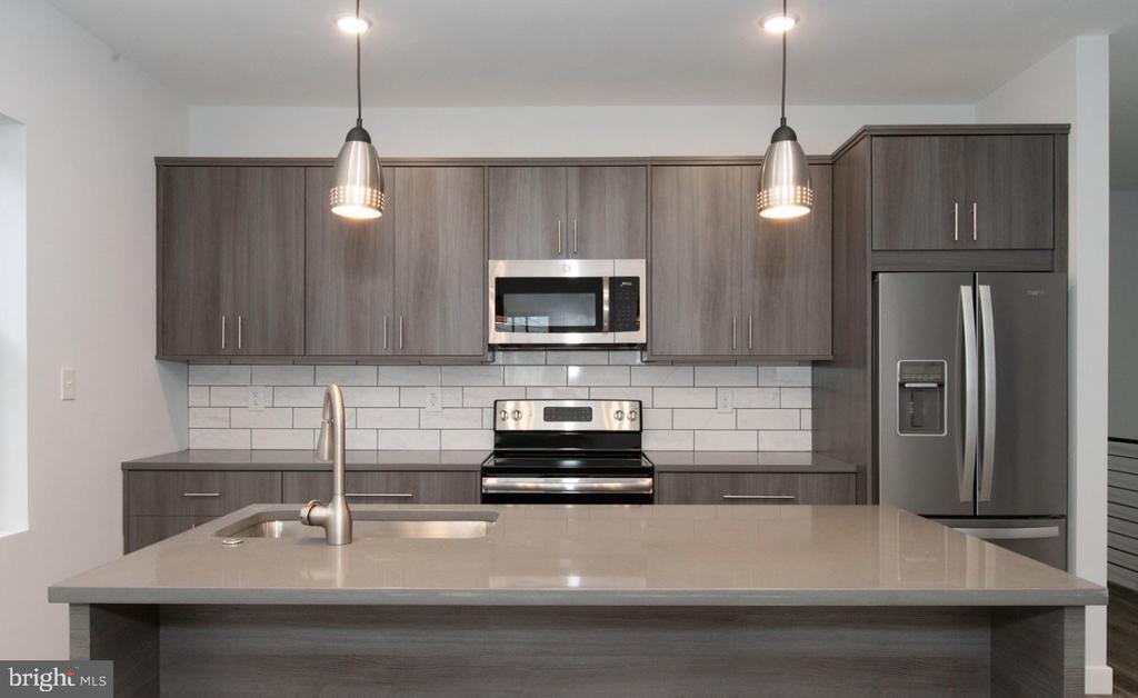 Foto principal - 1265 N Newkirk St