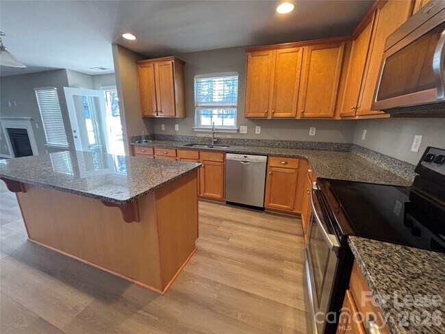 Foto del edificio - 169 Morning Sun Dr