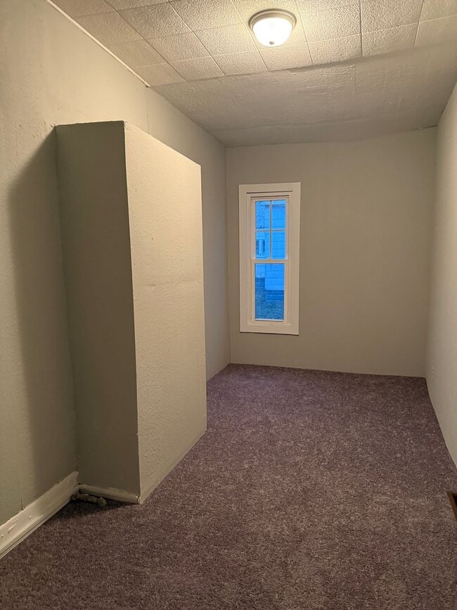 Foto del edificio - 1204 N Church St