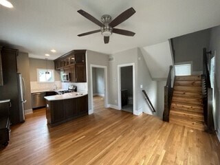 Foto del edificio - Gorgeous 2 Bedroom 2 Bath Single Family Ho...