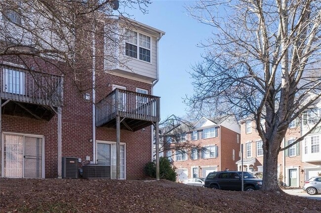 Building Photo - 3177 Mill Springs Cir NE