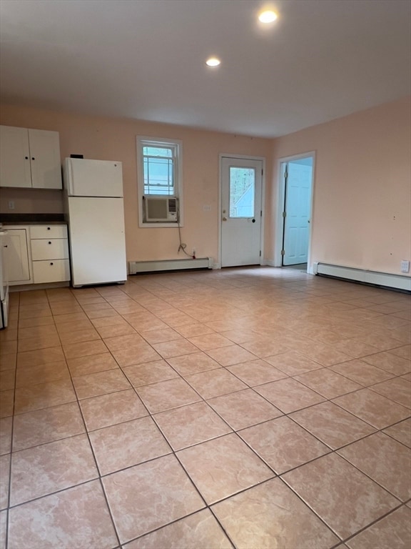 Foto del edificio - 9 Russell Holmes Way