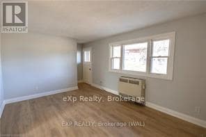 Building Photo - 217 McNab St
