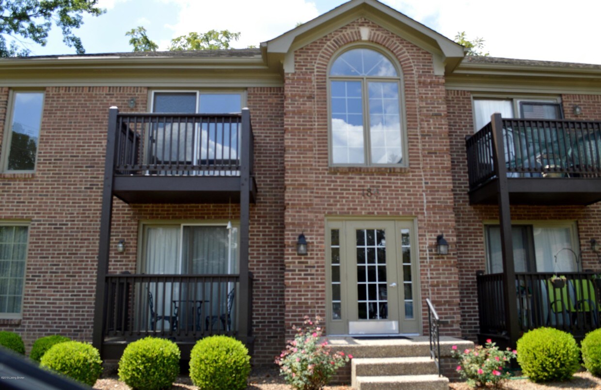 186 St Matthews Ave, Louisville, KY 40207 Condo for Rent in