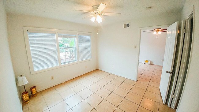Building Photo - 3016 Truxillo St