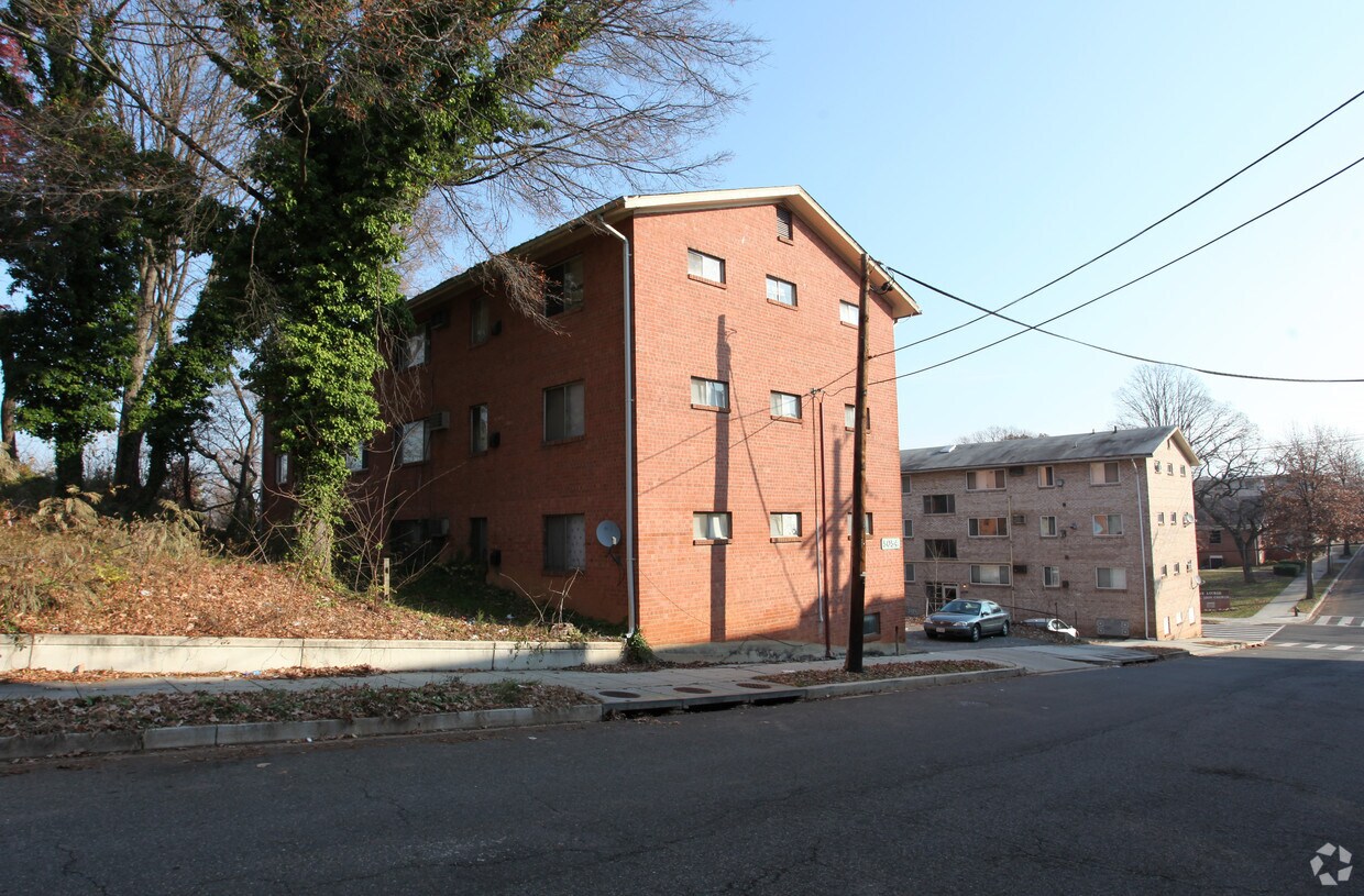 5054 Astor Pl Se Apartments Washington Dc Apartments Com