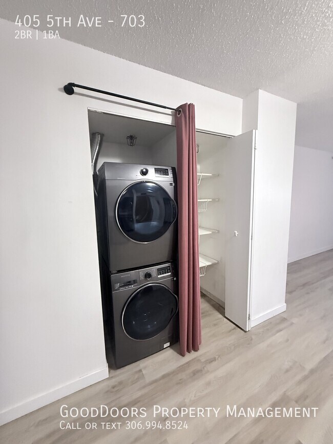 Photo du bâtiment - 405 5th Ave N
