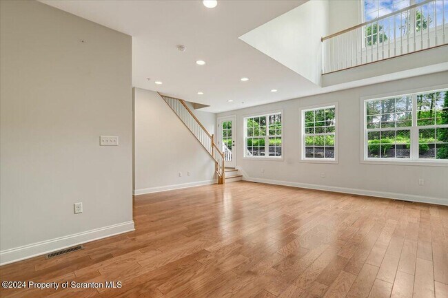 Foto del edificio - 603 Edith St