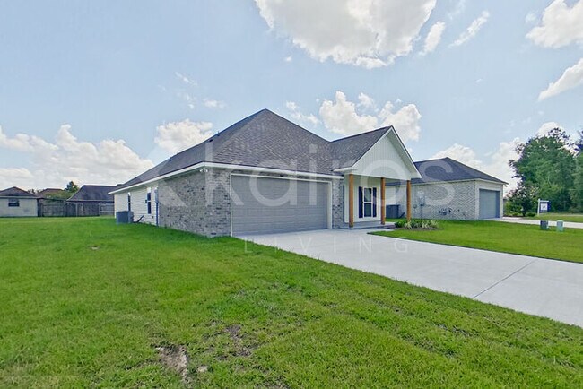 Foto del edificio - 13724 Willowmore Dr