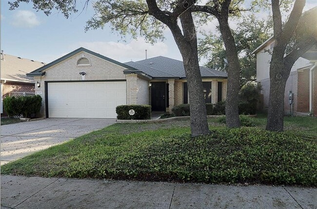 Building Photo - 805 Settlement St