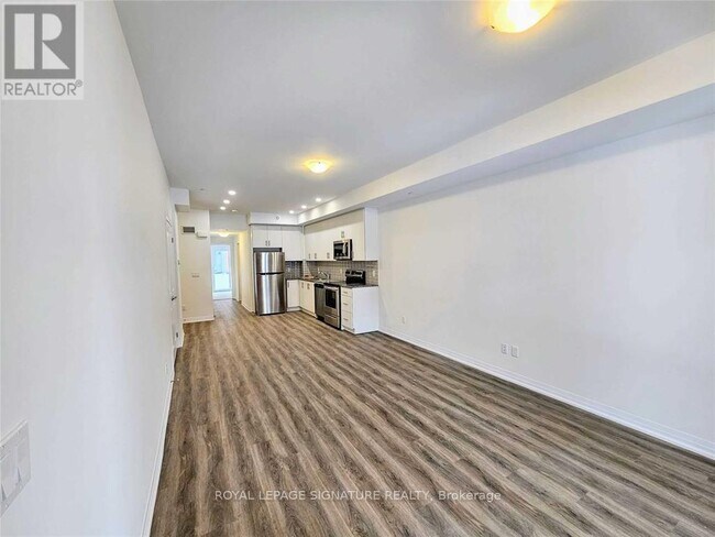 Building Photo - 2635-2635 William Jackson Dr