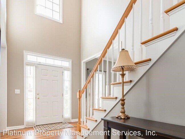 Building Photo - 4 br, 2.5 bath House - 925 Briars Bend