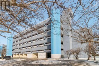 Building Photo - 4645 Jane St