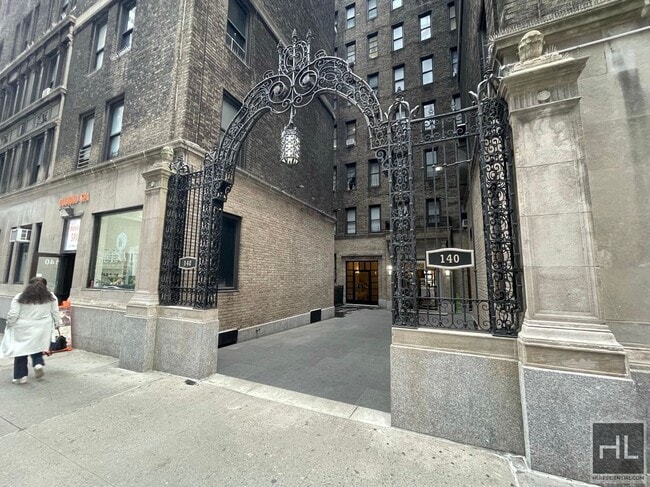 Building Photo - EAST 46 STREET