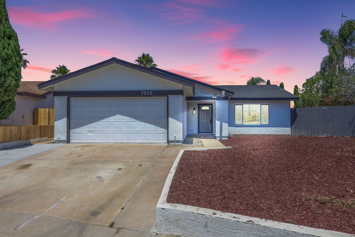 Foto principal - 7506 Alonda Way