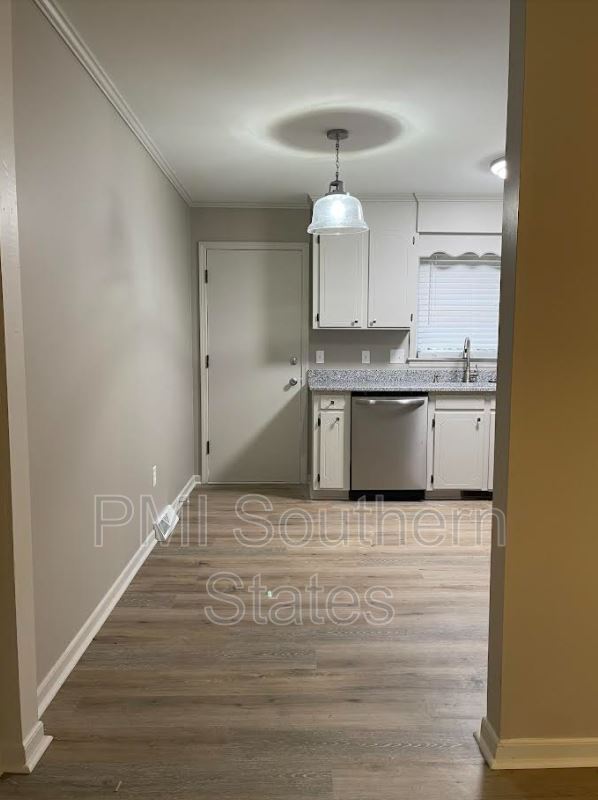 Building Photo - 307 Jonesville Rd
