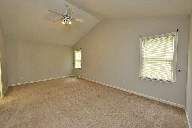 Foto del edificio - Ranch Home with Garage in Prime North Raleigh Location!