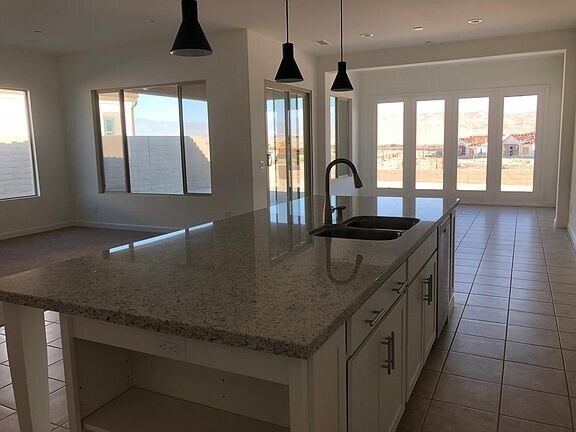 Building Photo - 87 Zinfandel
