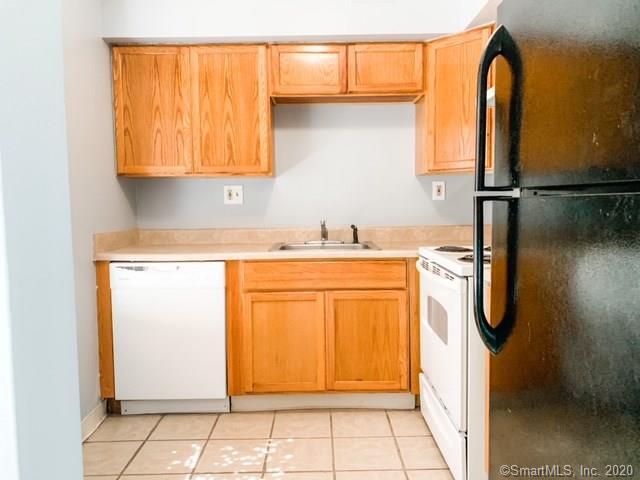 Building Photo - 143 Candlewood Dr