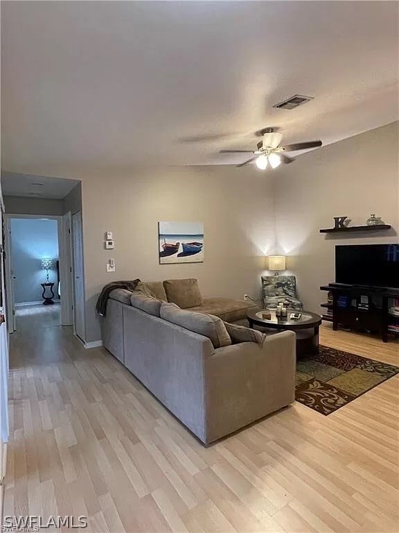 Building Photo - 15630 Crystal Lake Dr