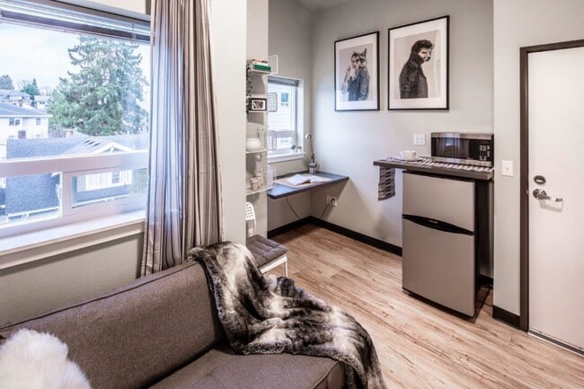 Lofted studio, Alta 509 - Aubrey Studios Apartments