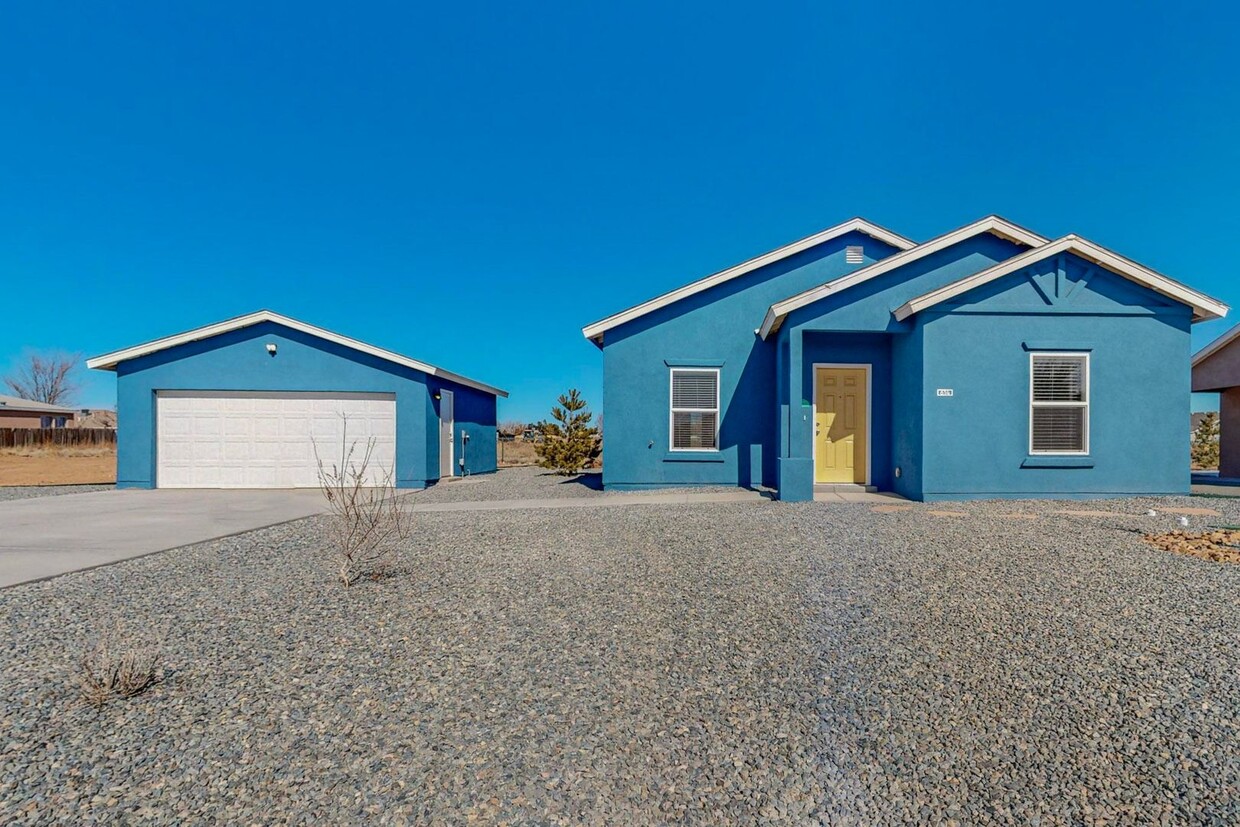 BRAND NEW!! Beautiful Two Bedroom Home wi... - BRAND NEW!!  Beautiful Two Bedroom Home wi...