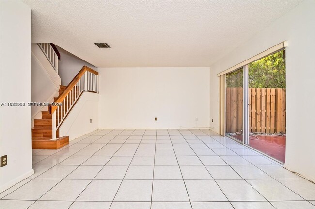 Foto del edificio - 13929 SW 102nd Terrace