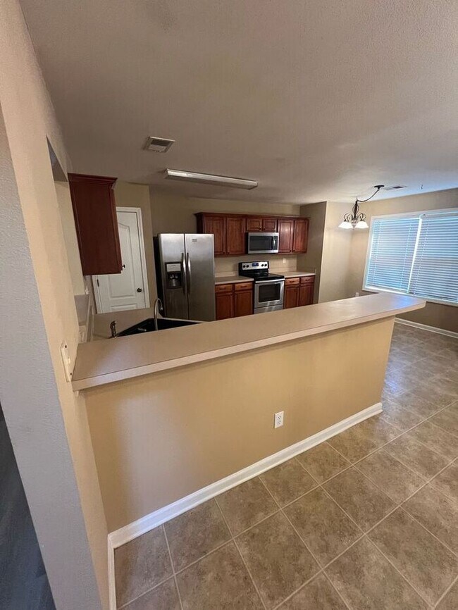 Foto del edificio - Magnificent 3 bedroom 3 bath Home in Mulberry Park!